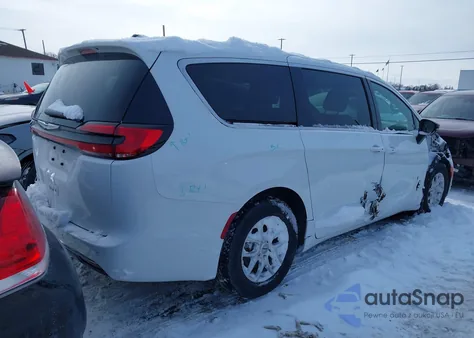 2025 Chrysler Pacifica Select z USA, uszkodzony, nr VIN 2C4RC1BG4SR505921